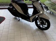 PIAGGIO MEDLEY 125 S (seulement 30km)  2025