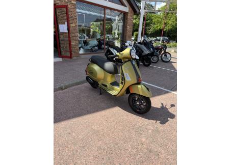 VESPA GTS 125 SUPER SPORT