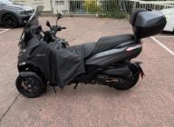 PIAGGIO MP3 530 2025 top case + tablier + poignée chauffante 