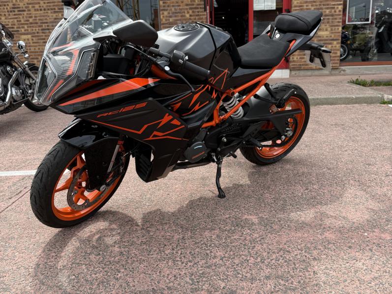 KTM RC 125 2022